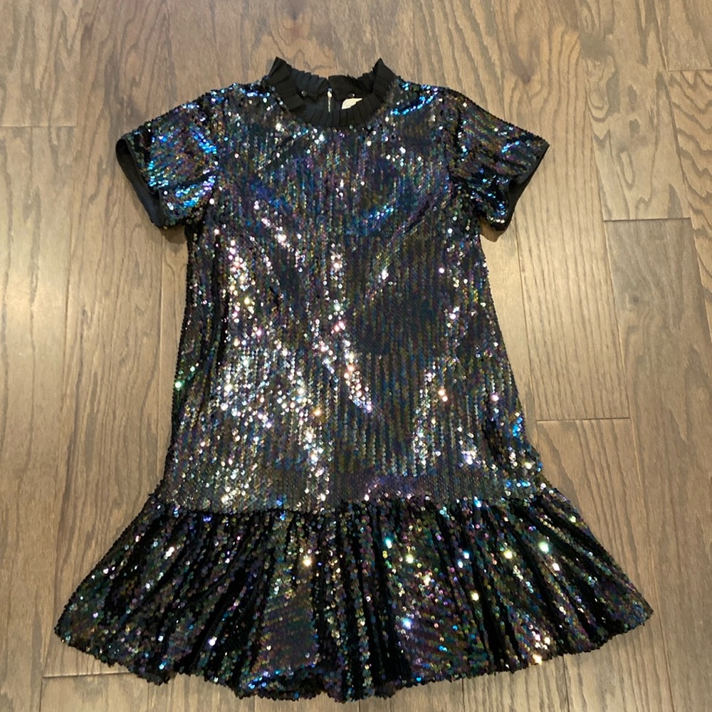 Melloday sequin dress with removable ruffled collar